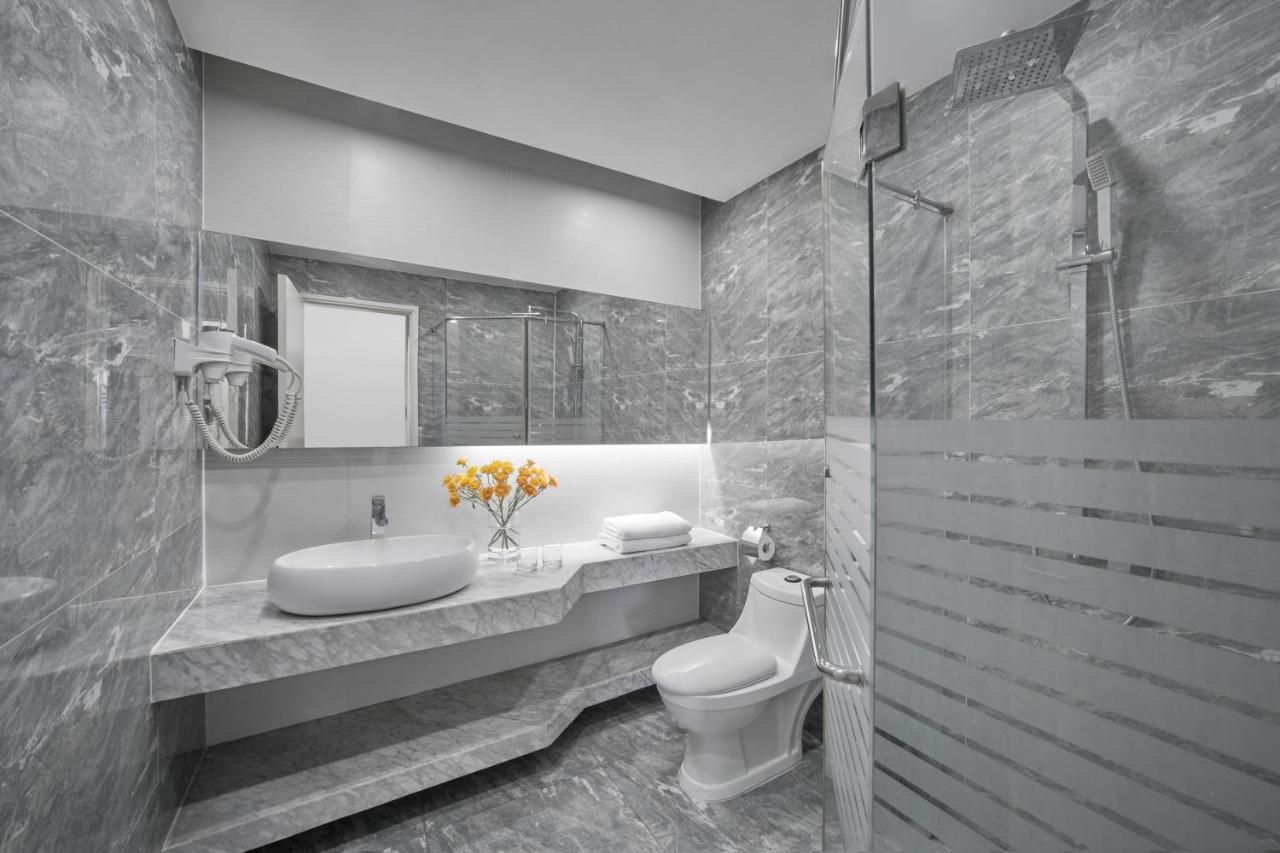 הו צ'י מין סיטי Oakwood Hotel & Apartments Saigon מראה חיצוני תמונה