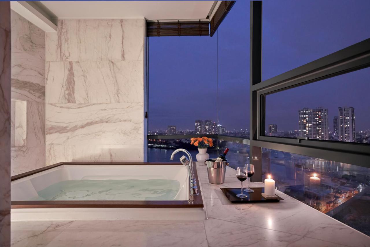 הו צ'י מין סיטי Oakwood Hotel & Apartments Saigon מראה חיצוני תמונה