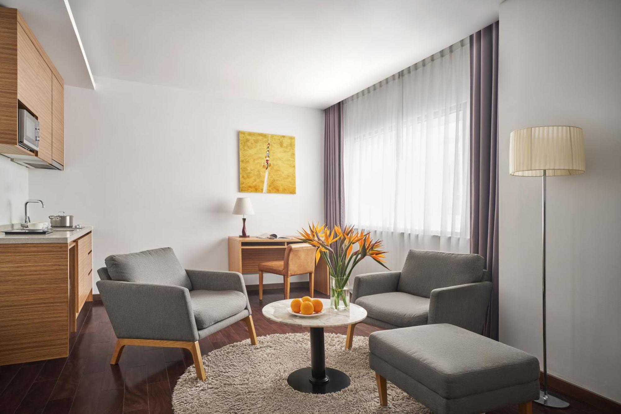 הו צ'י מין סיטי Oakwood Hotel & Apartments Saigon מראה חיצוני תמונה